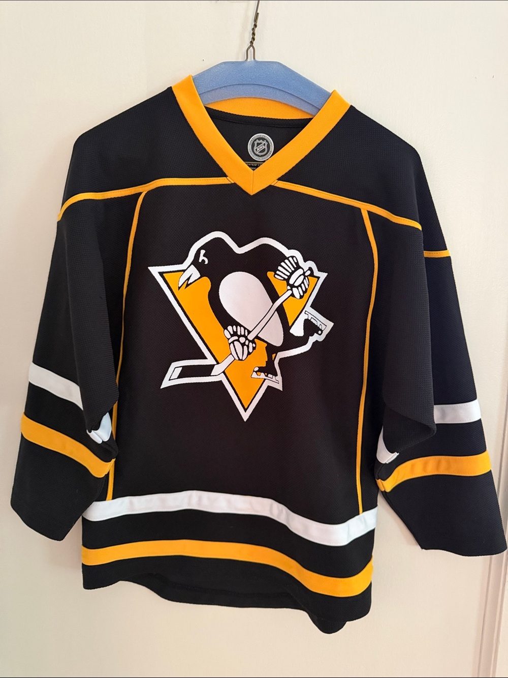 Official NHL Pittsburgh Penguins Youth XL 14/16 Hockey Jersey Blank